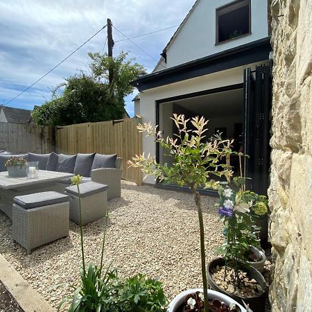 Large Stylish Luxury Cotswold Cottage - Ideal For Families, W/ Ev Charging Andoversford Exteriör bild