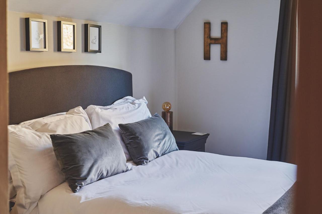 Large Stylish Luxury Cotswold Cottage - Ideal For Families, W/ Ev Charging Andoversford Exteriör bild
